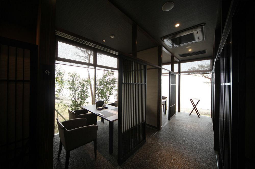 Amane Resort Seikai Beppu Bagian luar foto Interior of a shōkado