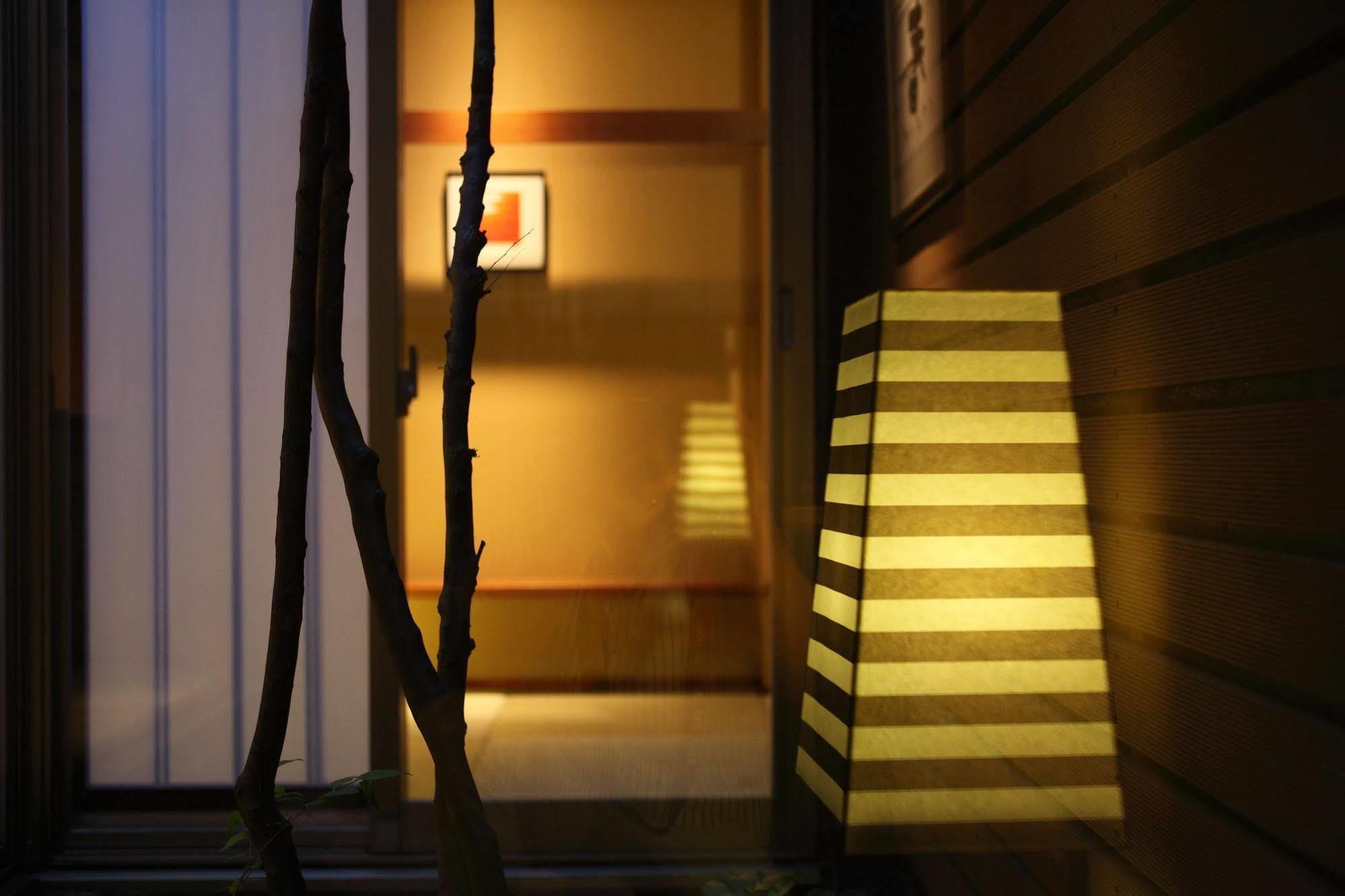 Amane Resort Seikai Beppu Bagian luar foto A traditional Japanese house